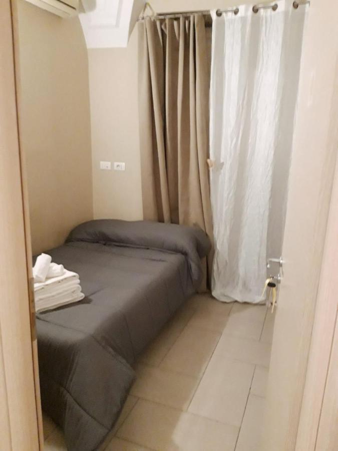 Bastiano'S Rooms Catania Exterior photo